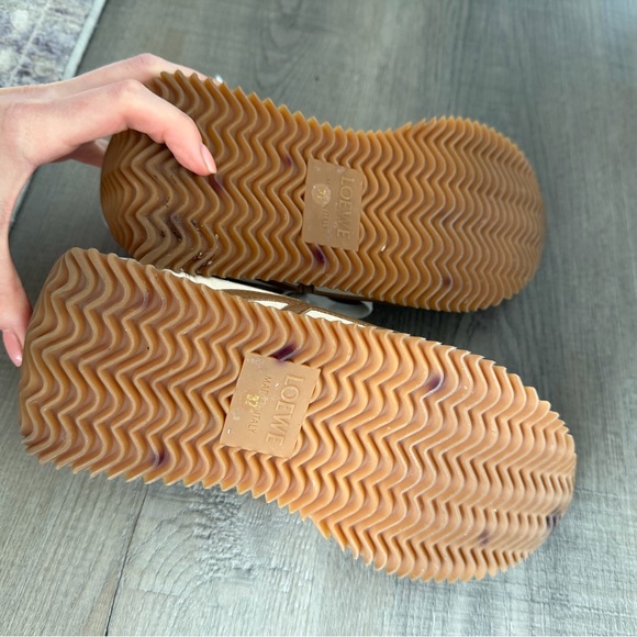 Loewe flow runner White and Tan Sneakers - Picture 7 of 7